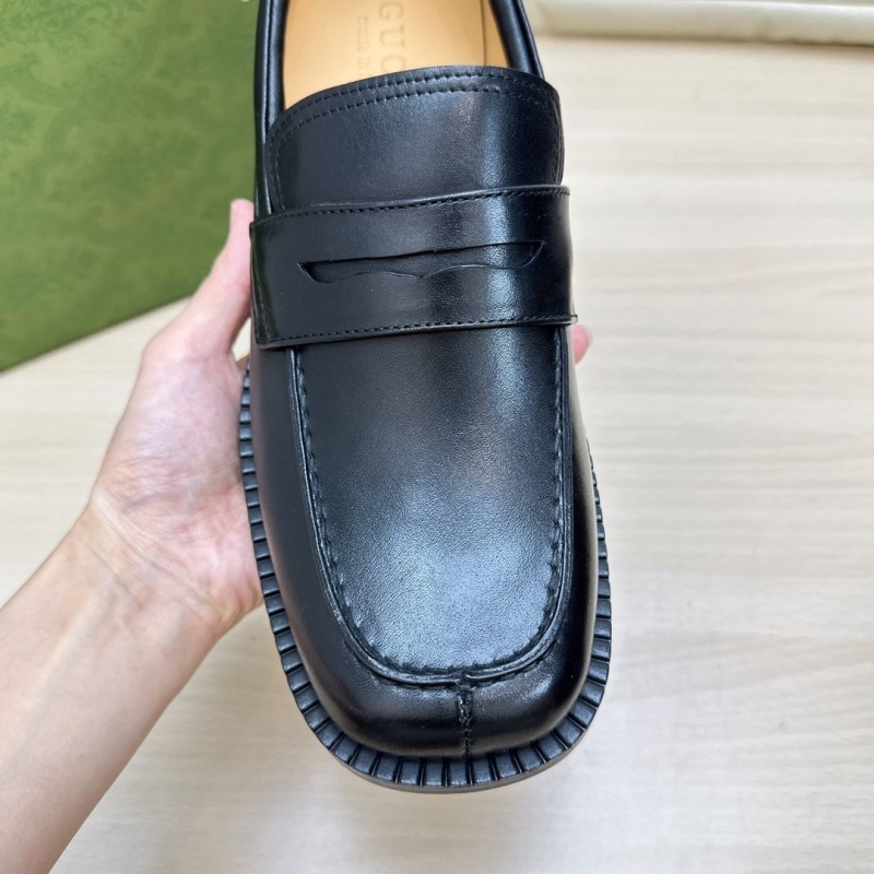 Gucci Leather Shoes